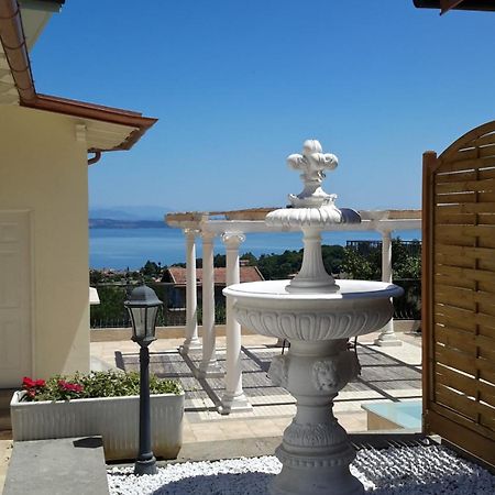 The White Villa Bracciano  Εξωτερικό φωτογραφία