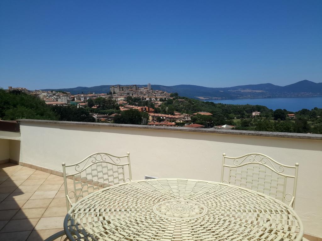 The White Villa Bracciano  Δωμάτιο φωτογραφία