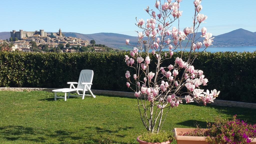 The White Villa Bracciano  Εξωτερικό φωτογραφία